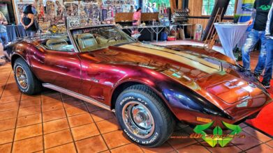 wrappsta.de-carwrapping-vollfolierung-Corvette_c3_stingray-madeira_red-stealth_tundra-03.jpg