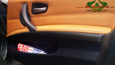 wrappsta.de_carwrapping-autofolierung_bmw-innenraum-3d-carbon_06.jpg