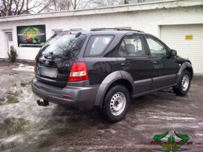 wrappsta.de_carwrapping-autofolierung_kia-sorento_neon-orange-glanz_scheibentoenung_01.jpg