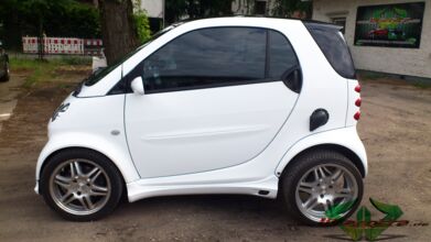 wrappsta.de_carwrapping-autofolierung_smart-brabus_glanz-weiss_06.jpg