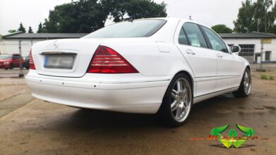 wrappsta.de_carwrapping_mercedes_brabus_glanz-weiss_07.jpg