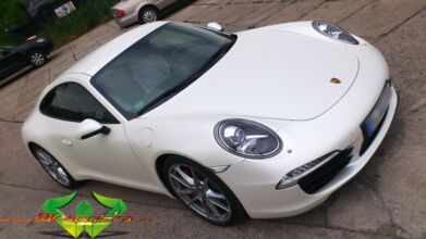 wrappsta.de_carwrapping_porsche-911-carrera-coupe_satin-pearl-white_12.jpg