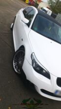 wrappsta.de_carwrapping-autofolierung_bmw-530i_matt-weiss_3d-carbon_13.jpg