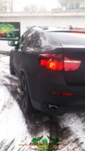 wrappsta.de_carwrapping-autofolierung_bmw-x6_ultra-matt-schwarz_glanz-schwarz-11.jpg