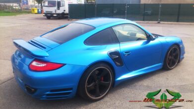 wrappsta.de_carwrapping-autofolierung_porsche-997-turbo_light-blue-metallic_08.jpg