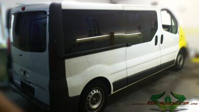 wrappsta.de_carwrapping-vollfolierung_Berlin_Renault-traffic_krankenwagen_02.jpg