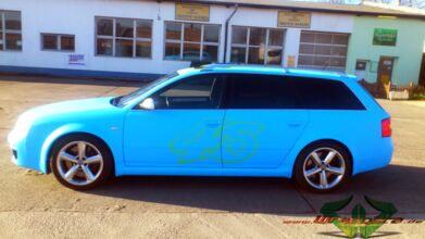 wrappsta.de_carwrapping_Audi-RS6_matt-soft-blue_04.jpg