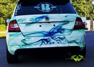 wrappsta.de-carwrapping-vollfolierung-Skoda_fabia_r5-Digitaldruck-11.jpg