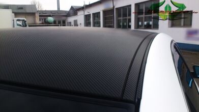 wrappsta.de_carwrapping-autofolierung_bmw-530i_matt-weiss_3d-carbon_12.jpg