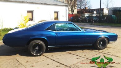 wrappsta.de_carwrapping-autofolierung_buick-riviera_dark-blue-metallic_08.jpg