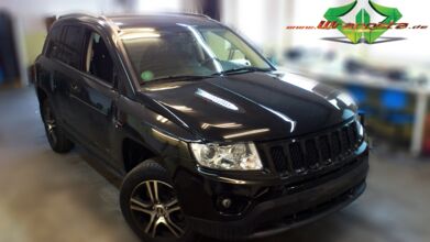 wrappsta.de_carwrapping-autofolierung_jeep-compass_glanz-weiss_01.jpg