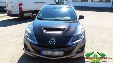 wrappsta.de_carwrapping-autofolierung_mazda-3-mps_glanz-schwarz_02.jpg