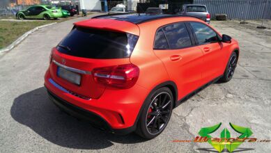 wrappsta.de_carwrapping_Mercedes-gla-amg_hot-rot-red_06.jpg