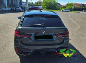 wrappsta.de-carwrapping-vollfolierung-bmw_530_G31_Touring-camouflage_green-05.jpg
