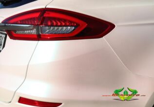 wrappsta.de-carwrapping-vollfolierung-ford_mondeo_st_line-matt_aurora_pearl-glanz_schwarz-05.jpg