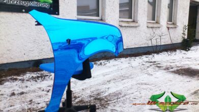 wrappsta.de_carwrapping-autofolierung_blau-chrome_prototyp_05.jpg