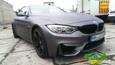 wrappsta.de_carwrapping-vollfolierung_BMW-M4_Charcoal-Matte-metallic_15.jpg