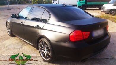 wrappsta.de_carwrapping-vollfolierung_BMW-e90_matt-schwarz_04.jpg