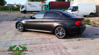 wrappsta.de_carwrapping-vollfolierung_BMW-e90_matt-schwarz_08.jpg