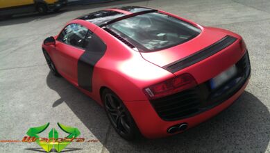 wrappsta.de_carwrapping-vollfolierung_audi-r8_-Matte-red-chrome_16.jpg