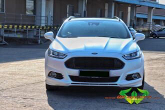wrappsta.de-carwrapping-vollfolierung-ford_mondeo_st_line-matt_aurora_pearl-glanz_schwarz-03.jpg