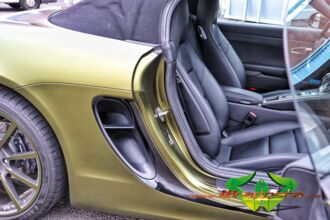 wrappsta.de-carwrapping-vollfolierung-porsche_boxter_xs-satin_metallic_hope_green-glanz_schwarz-incl_einstiege-08.jpg
