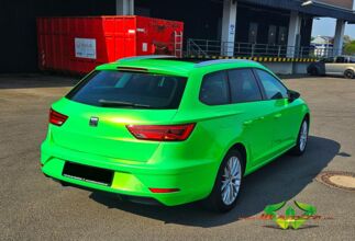 wrappsta.de-carwrapping-vollfolierung-seat_leon_st-kelly_green-02.jpg