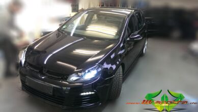 wrappsta.de_carwrapping-VW-R_blue-chrome_01.jpg