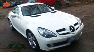 wrappsta.de_carwrapping-autofolierung_mercedes-sl_schwarz-carbon_02.jpg