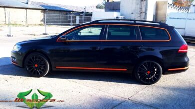 wrappsta.de_carwrapping-teilfolierung_vw-passat_orange_glanz-schwarz-leisten_05.jpg