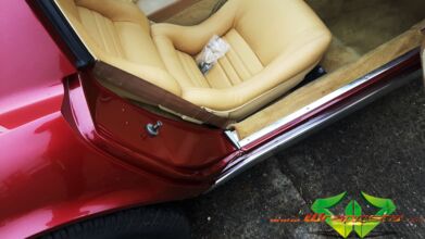 wrappsta.de_carwrapping-vollfolierung_corvette-c3-stingray_dark-red-metallic_10.jpg
