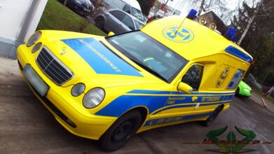 wrappsta.de_carwrapping_Mercedes-Binz_Krankentransportwagen_09.jpg