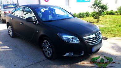 wrappsta.de_carwrapping_opel-insignia_matt-schwarz_03.jpg