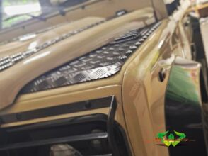 wrappsta.de-carwrapping-vollfolierung-Land_Rover_defender-Sandfarben-15.jpg