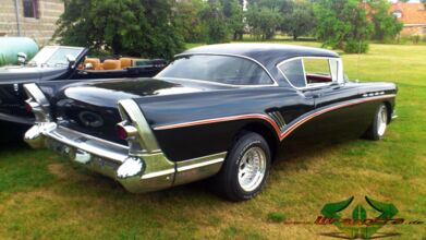 wrappsta.de_carwrapping-autofolierung_buick-roadmaster-1957_glanz-schwarz_11.jpg