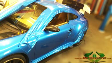 wrappsta.de_carwrapping-autofolierung_porsche-997-turbo_light-blue-metallic_03.jpg