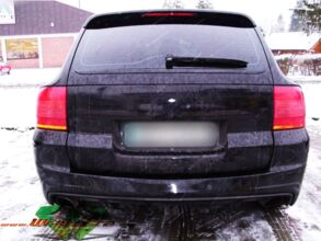 wrappsta.de_carwrapping-autofolierung_porsche-cayenne_glanz-schwarz_06.jpg