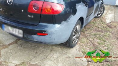 wrappsta.de_carwrapping-vollfolierung_mazda-3-emerald-green_blaze-orange_04.jpg