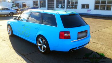 wrappsta.de_carwrapping_Audi-RS6_matt-soft-blue_05.jpg