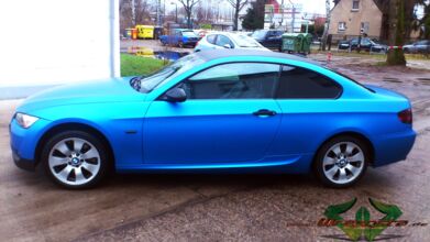 wrappsta.de_carwrapping_BMW-3-e92_matte_blue-metallic_03.jpg