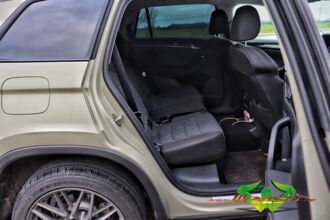 wrappsta.de-carwrapping-vollfolierung-Skoda_Kodiaq-matt_khaki_green-ravenblack_carbon-scheibentoenung-15.jpg