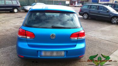 wrappsta.de_carwrapping-_Golf-6_matte-blue-metallic_11.jpg