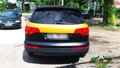 wrappsta.de_carwrapping-autofolierung_audi-q7_matt-schwarz_gold-orange_06.jpg