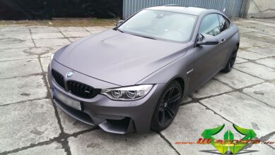 wrappsta.de_carwrapping-vollfolierung_BMW-M4_Charcoal-Matte-metallic_04.jpg