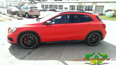 wrappsta.de_carwrapping_Mercedes-gla-amg_hot-rot-red_03.jpg