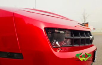 wrappsta.de-carwrapping-camaro-true_blood-blue_gem-white_pearl-metall_silver-17.jpg