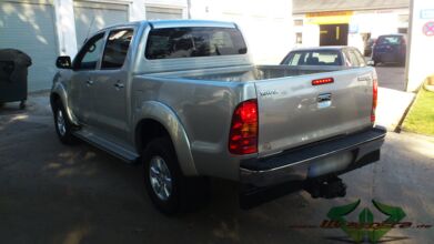 wrappsta.de_carwrapping-autofolierung_toyota-hilux_adac_01.jpg