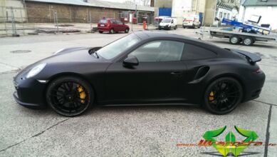 wrappsta.de_carwrapping-mercedes-cla_matte-green-chrome_04.jpg