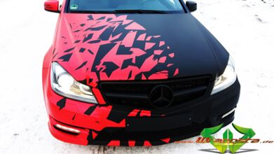 Mercedes C Klasse 2012 AMG Line - frozen red chrome