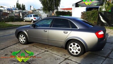 wrappsta.de_carwrapping-vollfolierung_audi-a4-b6-8e_charcoal-matte-metallic_04.jpg